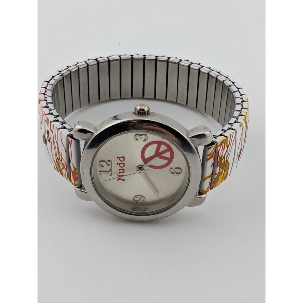 Mudd Watch Women 30mm Case Peace Sign‎ Dial Butterfly Stretch Band- New Battery
